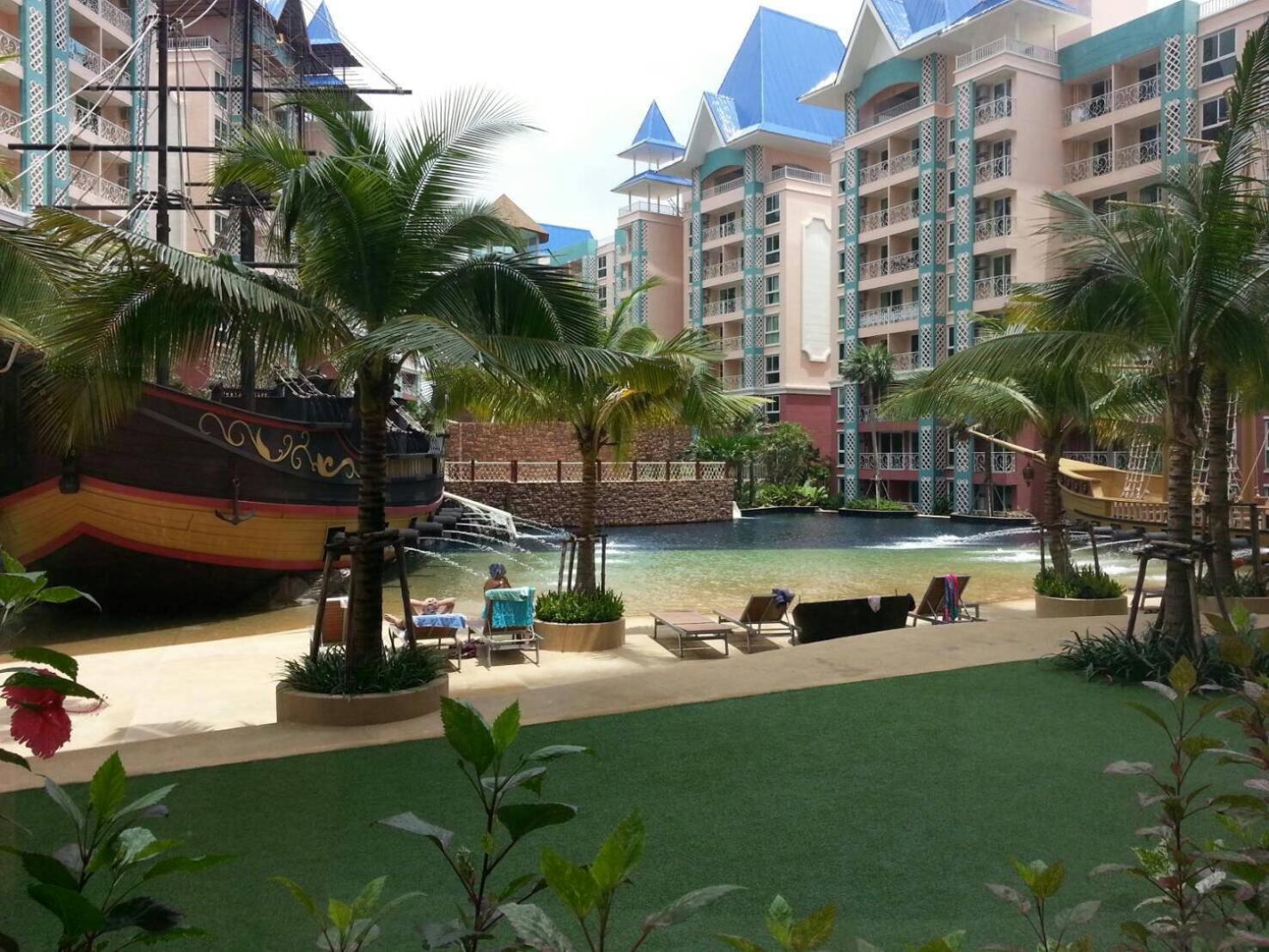 Grand Caribbean Resort Jomtian Pattaya Exteriér fotografie